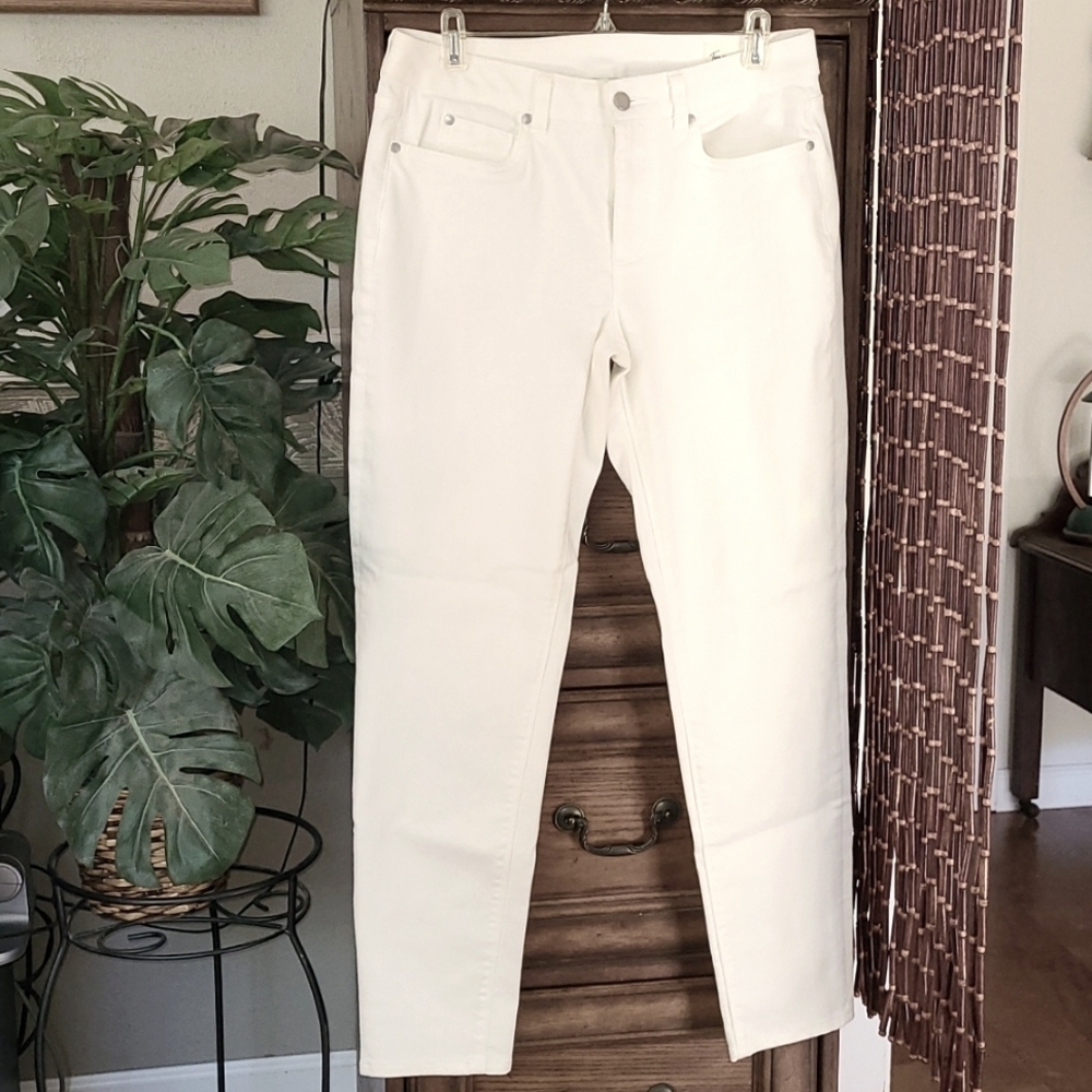 Two by Vince Camuto Skinny jeans Size 29